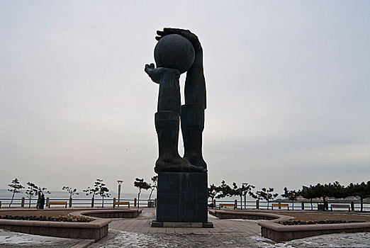 3 càng miễn phí